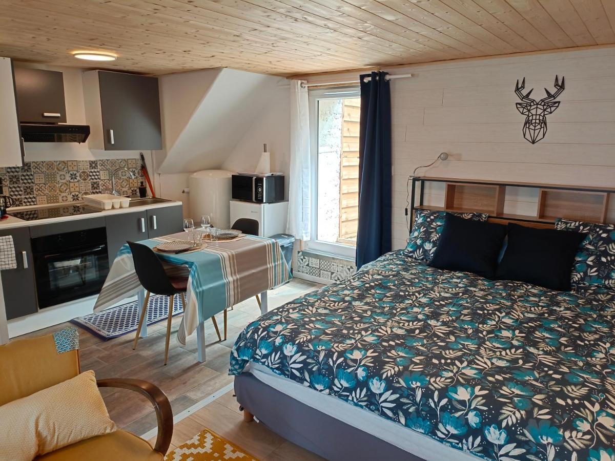 Joli Studio Rosporden Apartment ภายนอก รูปภาพ
